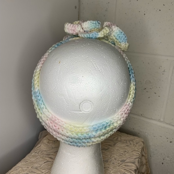 Handmade Crochet Pastel Headband with Flower - Picture 4 of 5